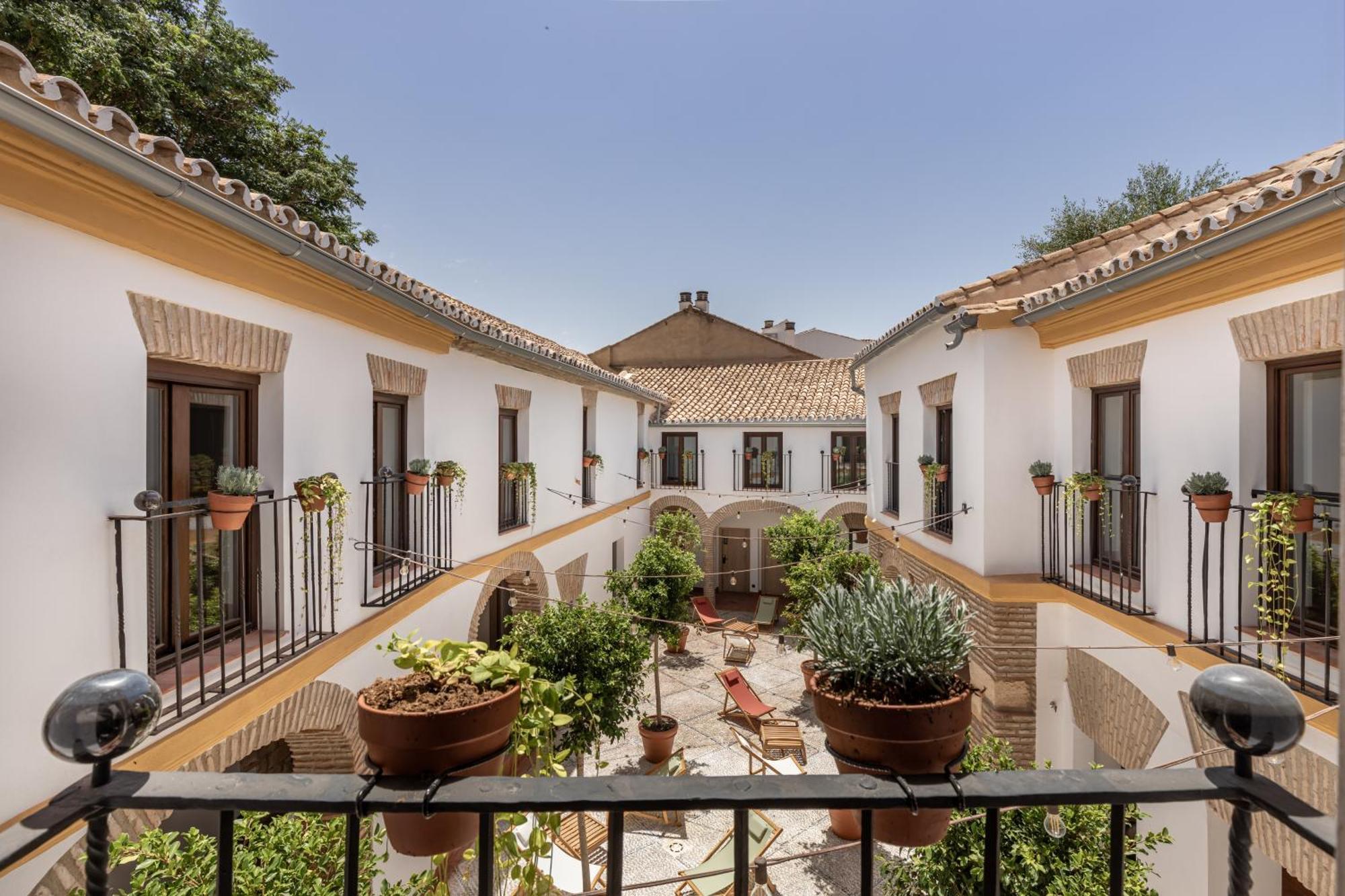 Libere Cordoba Patio Santa Martaホステル エクステリア 写真 Patio of the Casa de Cervantes